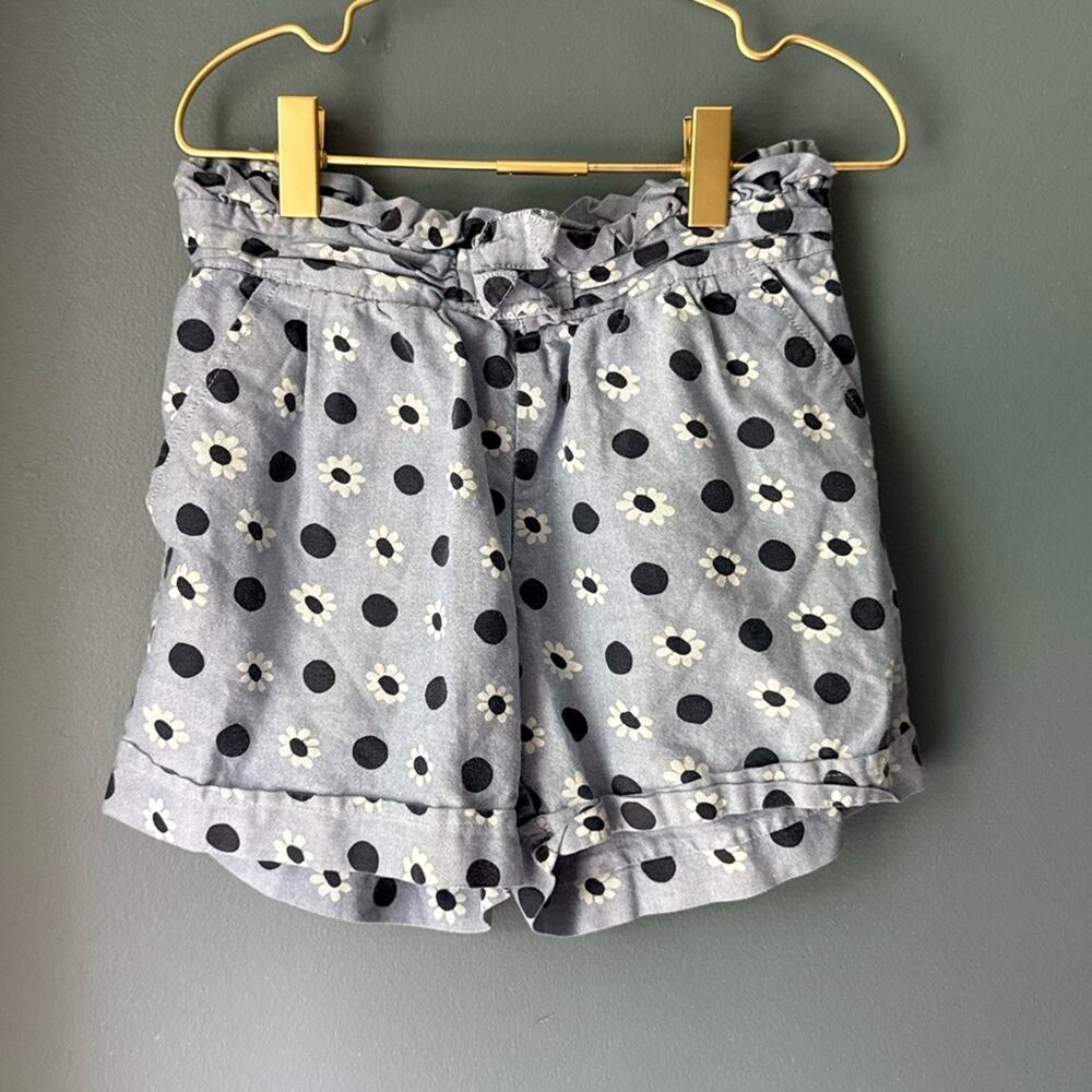 Hanna Andersson floral chambray‎ shorts